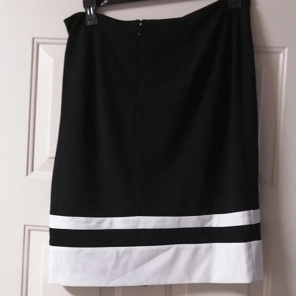 DKNY skirt size 14 - Picture 7 of 8